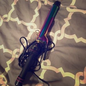 Hot Tools 1.25” rainbow gold curling iron
